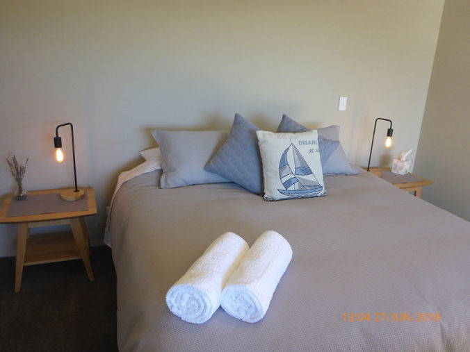 wanaka accommodation bedroom