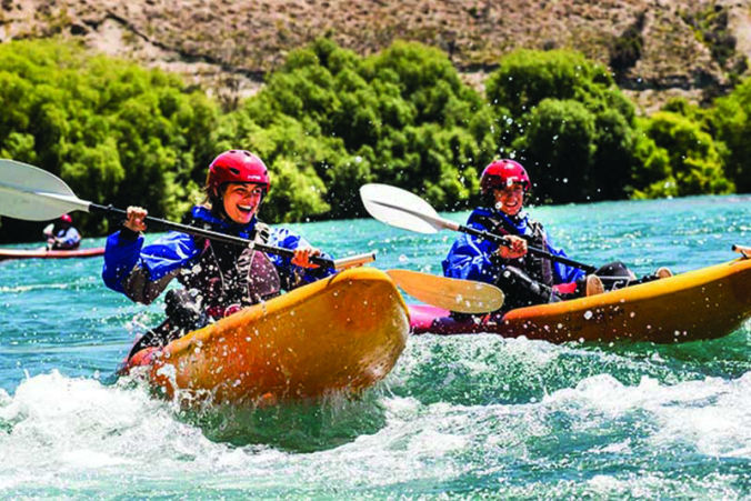 kayak tours near wanaka